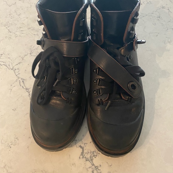 Men’s Coach boot - Picture 2 of 3